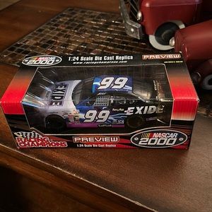 Exide 1:24 scale die cast relics car nascar 2000 preview car new in box